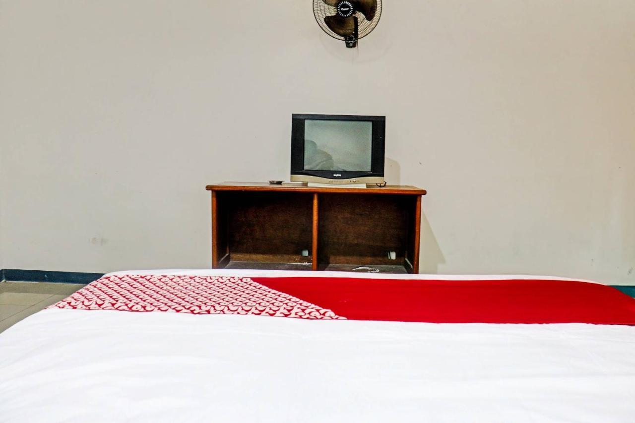 Vaccinated Staff - OYO 90483 Homestay Permata Bangko Exterior foto